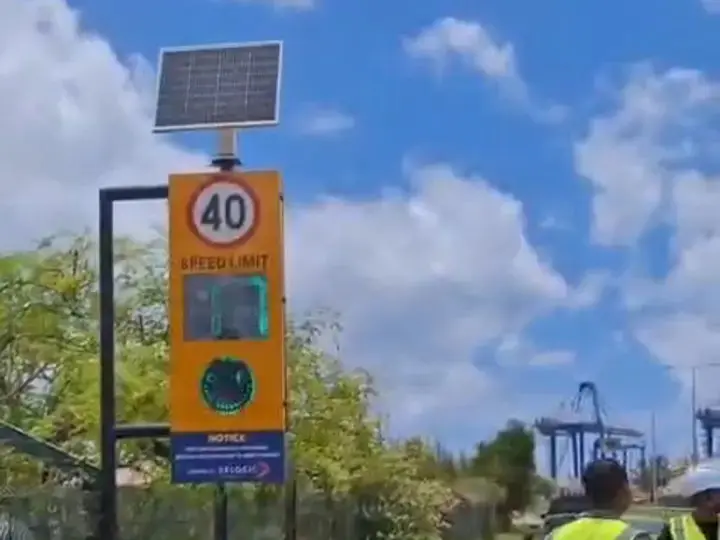 Mauritius, Radar Speed Limit Sign