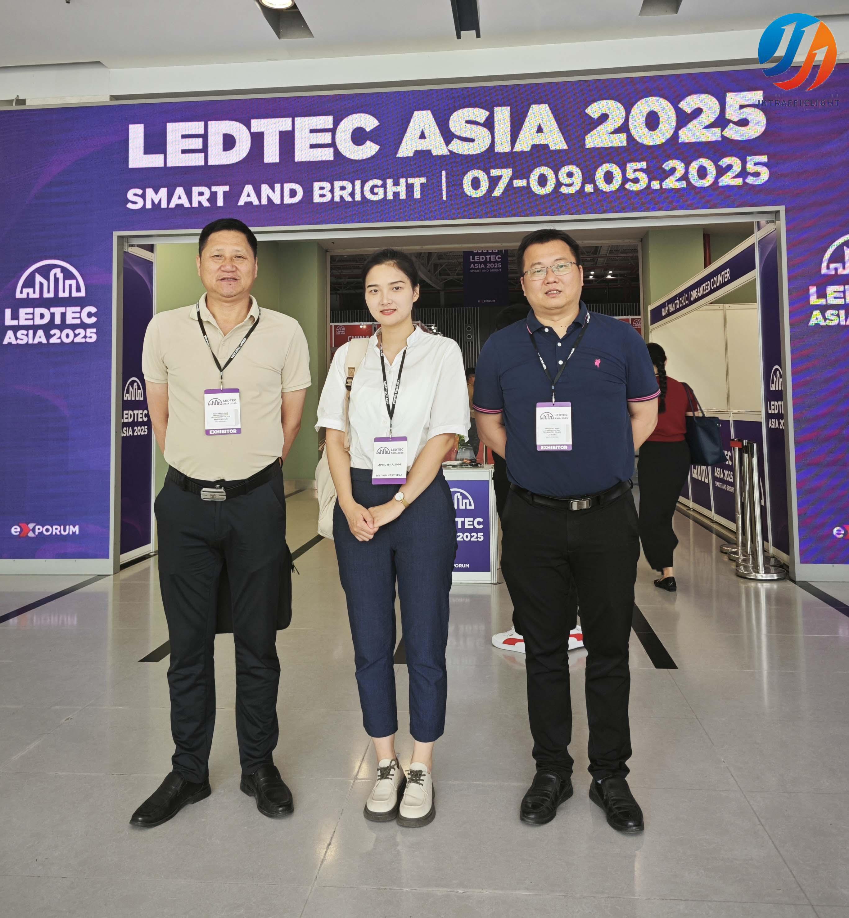 The story behind the exhibition trip to Vietnam